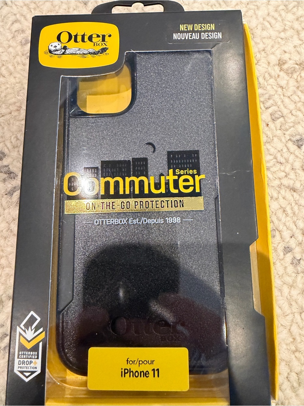 NIB OtterBox Commuter Series iPhone 11 Case - Black